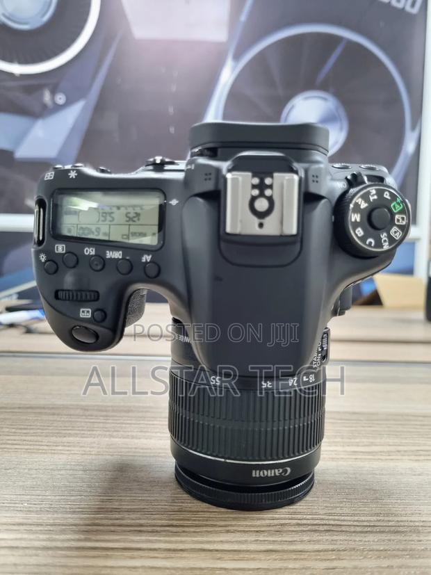 Canon Eos 70d With 18:55mm Lens - thumbnail 5