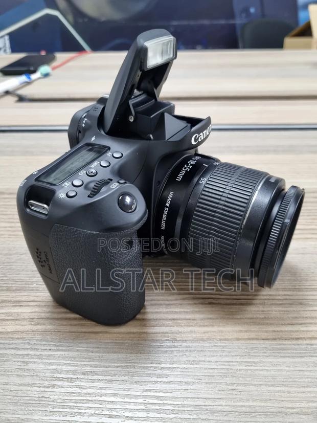 Canon Eos 70d With 18:55mm Lens - thumbnail 7