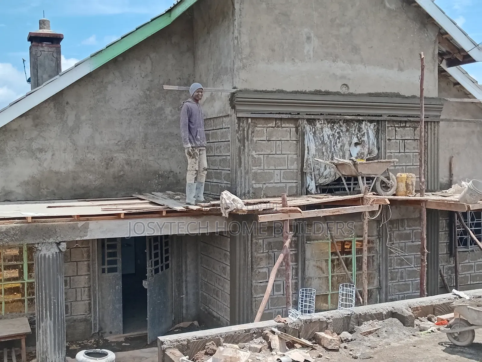 MOULDINGS FUNDI ( Great Job)