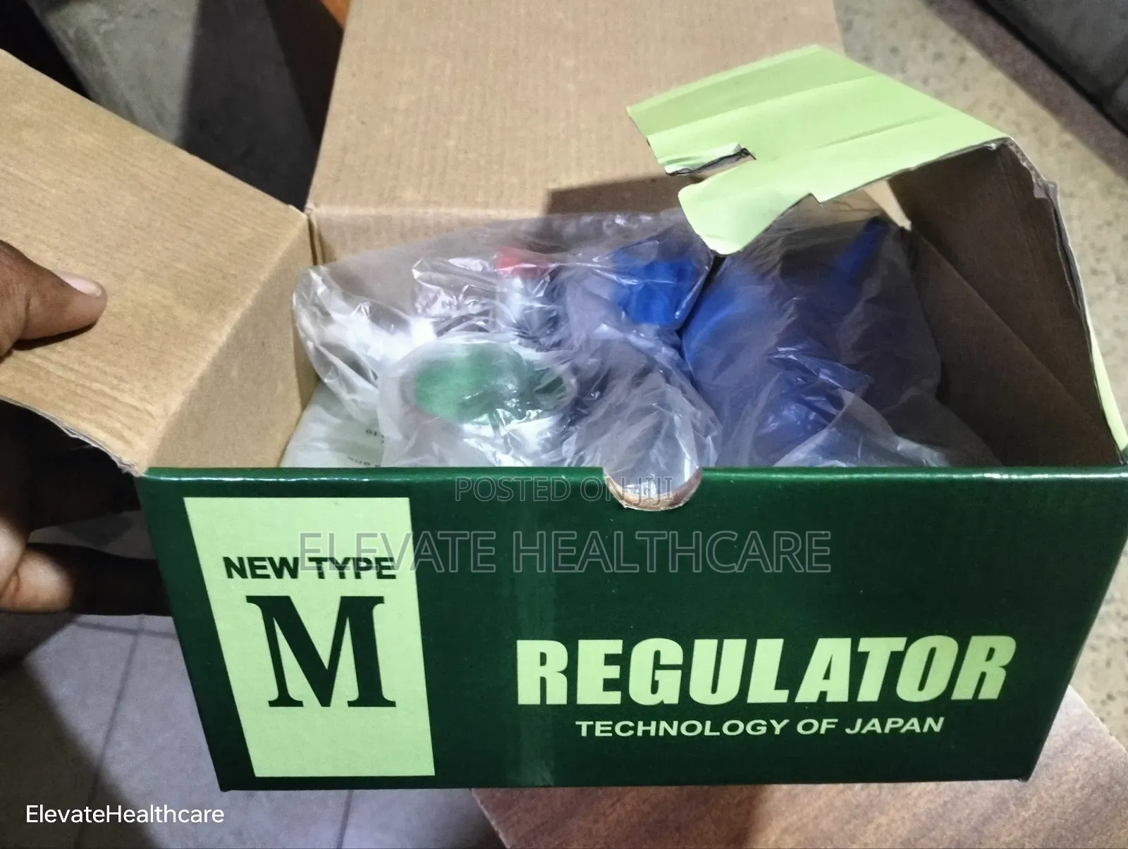 Side Oxygen Regulator