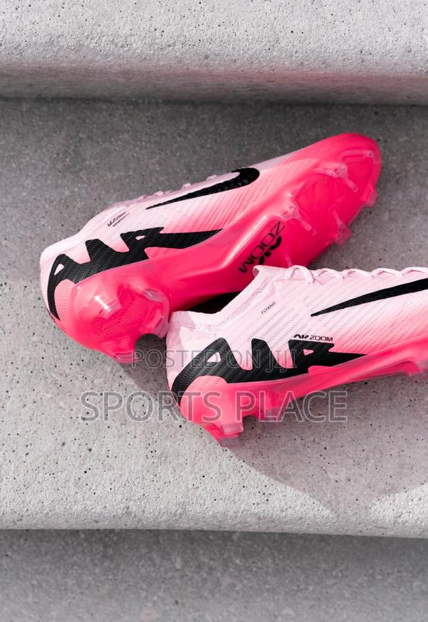 Nike Mad Brilliance Pack Air Zoom Mercurial Football Boots
