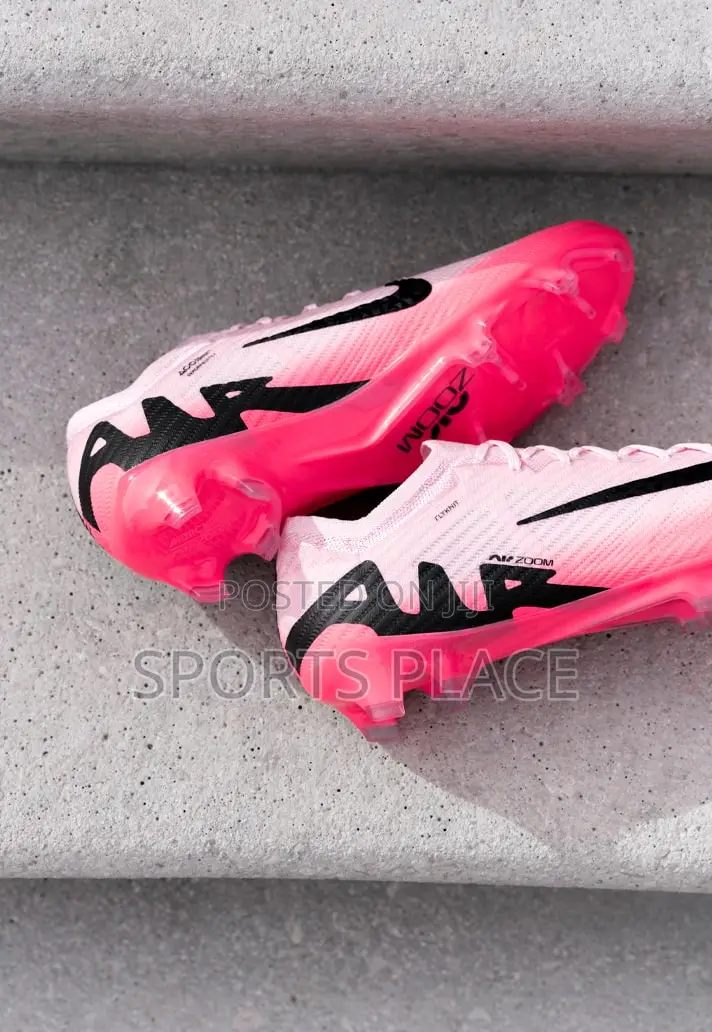 Nike Mad Brilliance Pack Air Zoom Mercurial Football Boots