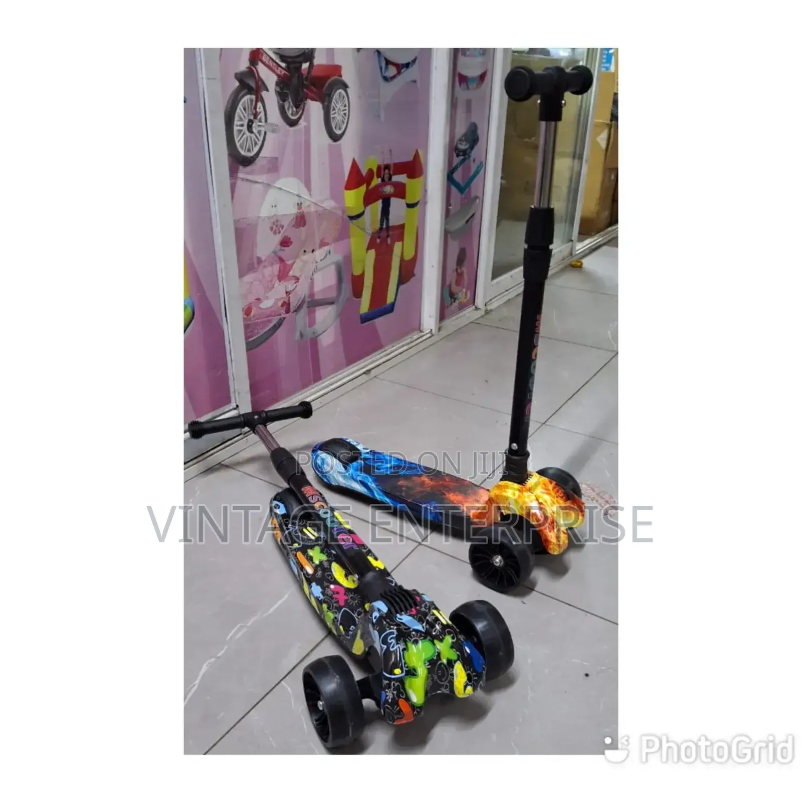 Scooter With Lights and Melodies and Foldable Handle