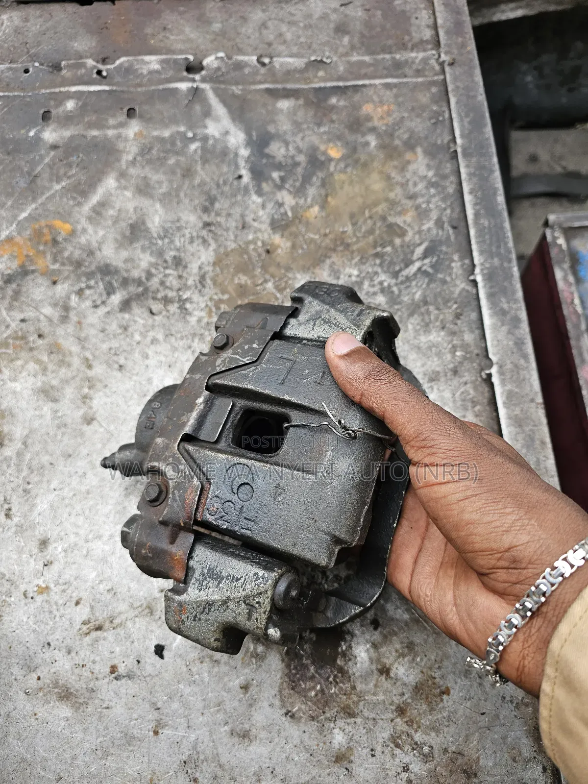 Caliper for V8 Back