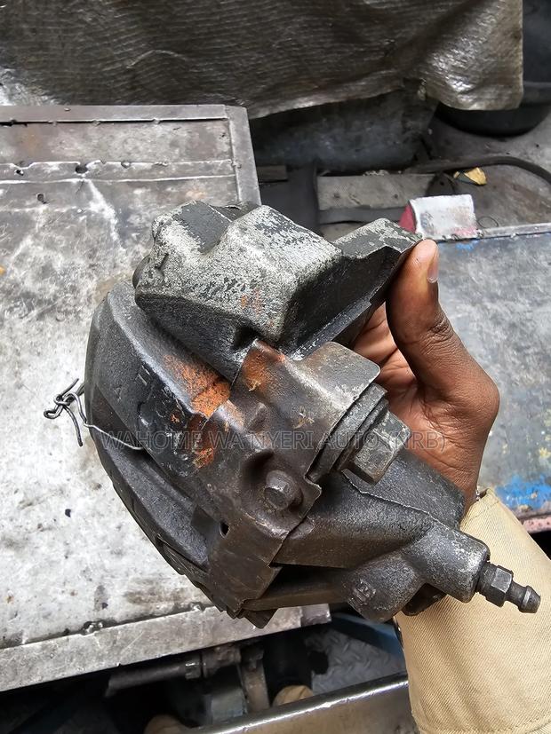 Caliper for V8 Back - thumbnail 4
