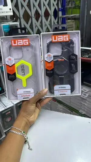iPhone 16 Pro Max UAG Pathfinder Case
