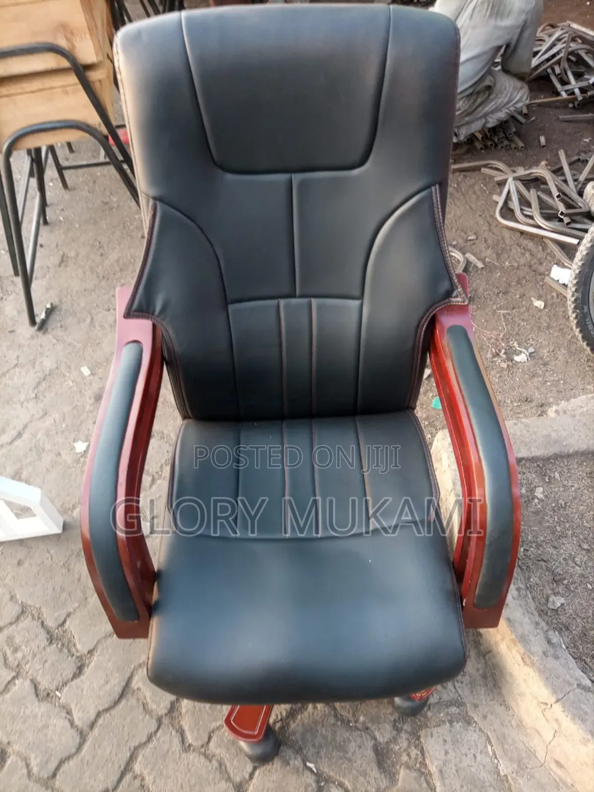 Executive Office Chair
