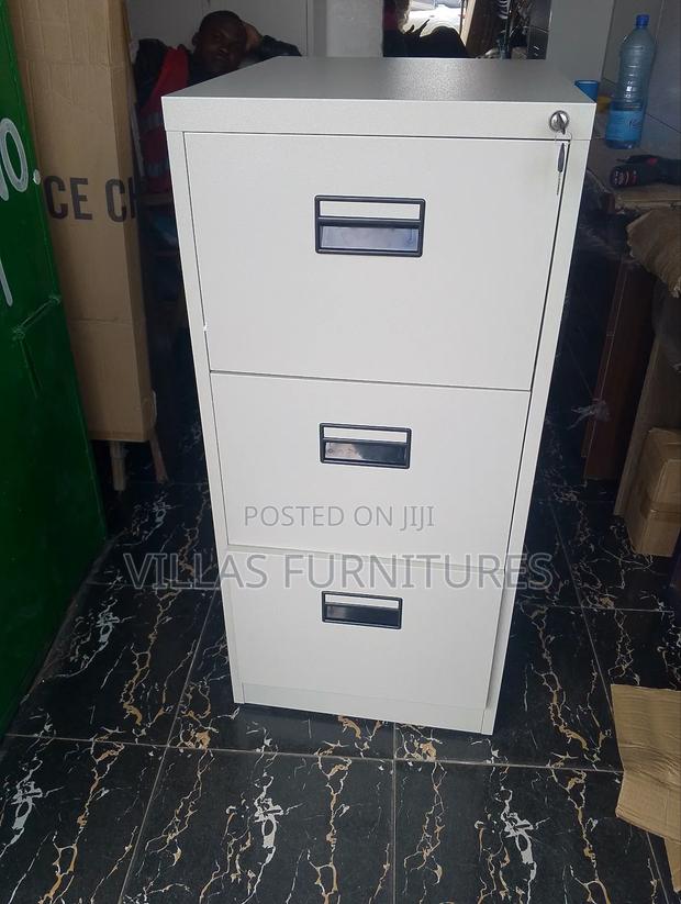 Lockable Office Cabinet