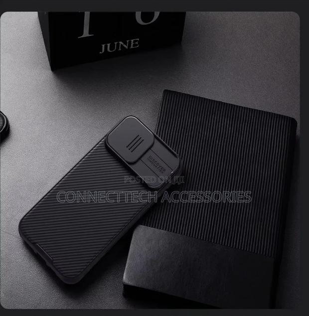 iPhone 16 Pro Max Nillkin Frosted Shield Case - thumbnail 3