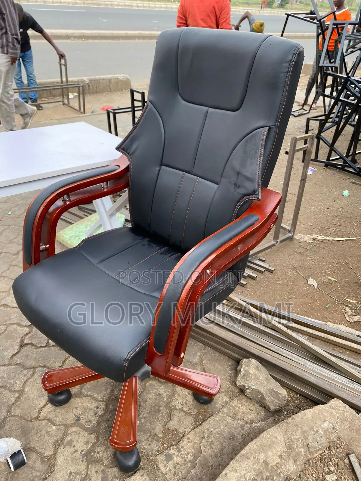 Eexecutive Office Chair