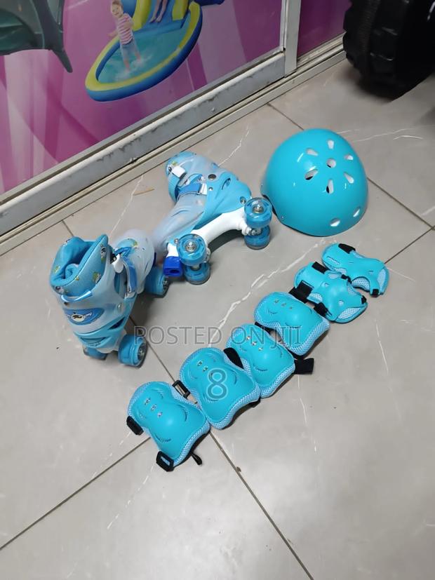 Complete Quad Skate Shoe Set – Rubber Wheels, Protective Gea - main view