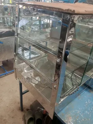 Shinny Chips Warmer Display