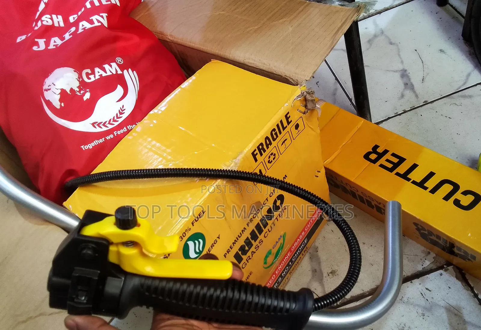 Rhino Brush Cutter 4 Stroke 8 Blades