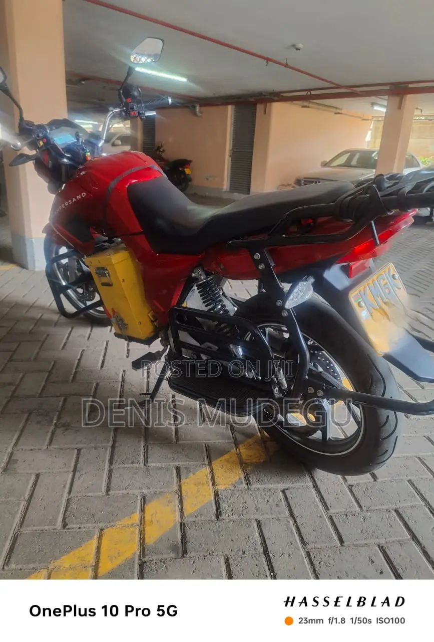 Motorcycle 2023 Red