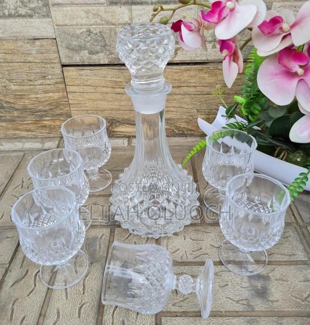 Clear Decanter Set*