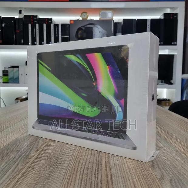 New Laptop Apple MacBook Pro 2022 M2 8GB Apple M2 SSD 256GB - thumbnail 2