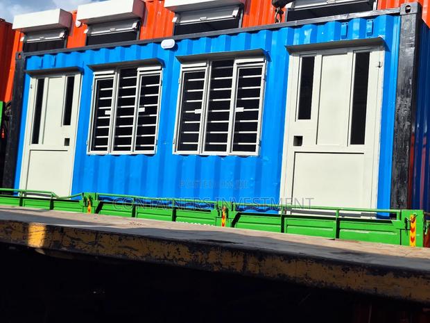 20ft Container Modification- Funcional Office Space - main view