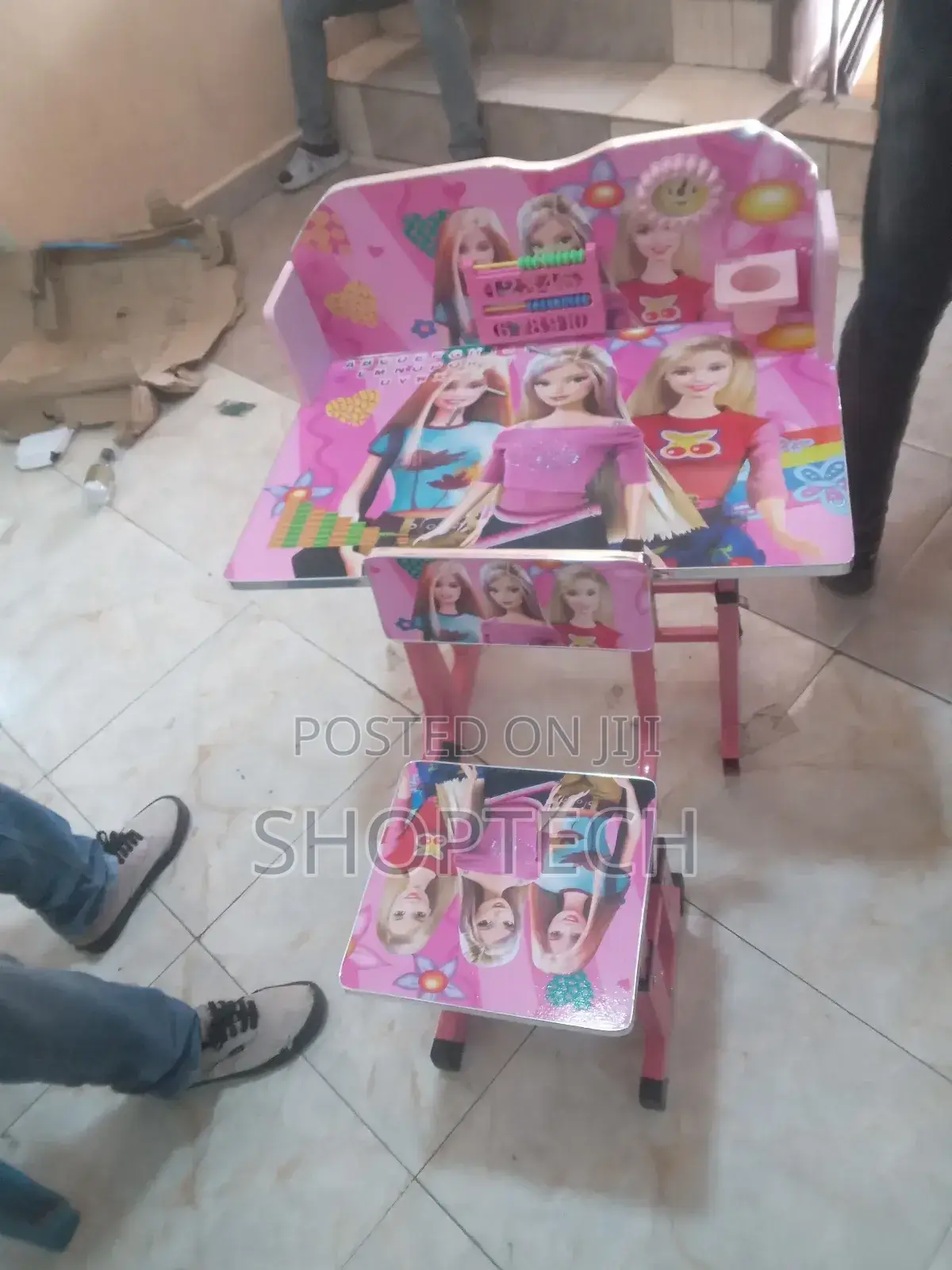 Kids Table Strong and Adjustable