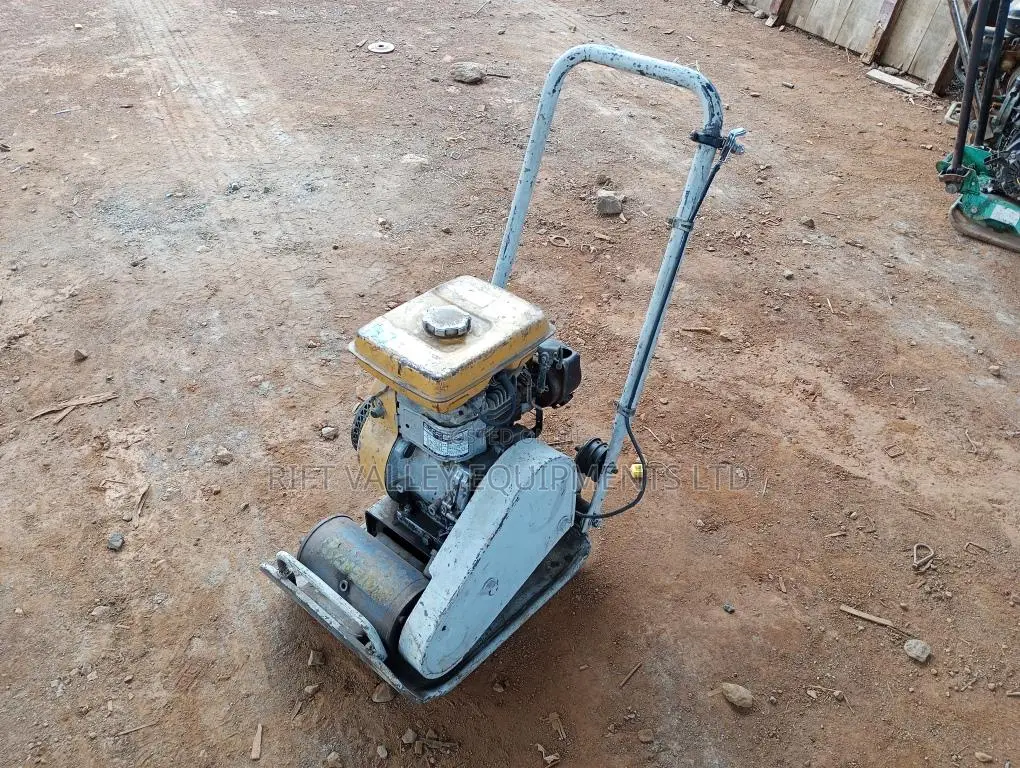 Kenshin Vibrating Plate Compactor
