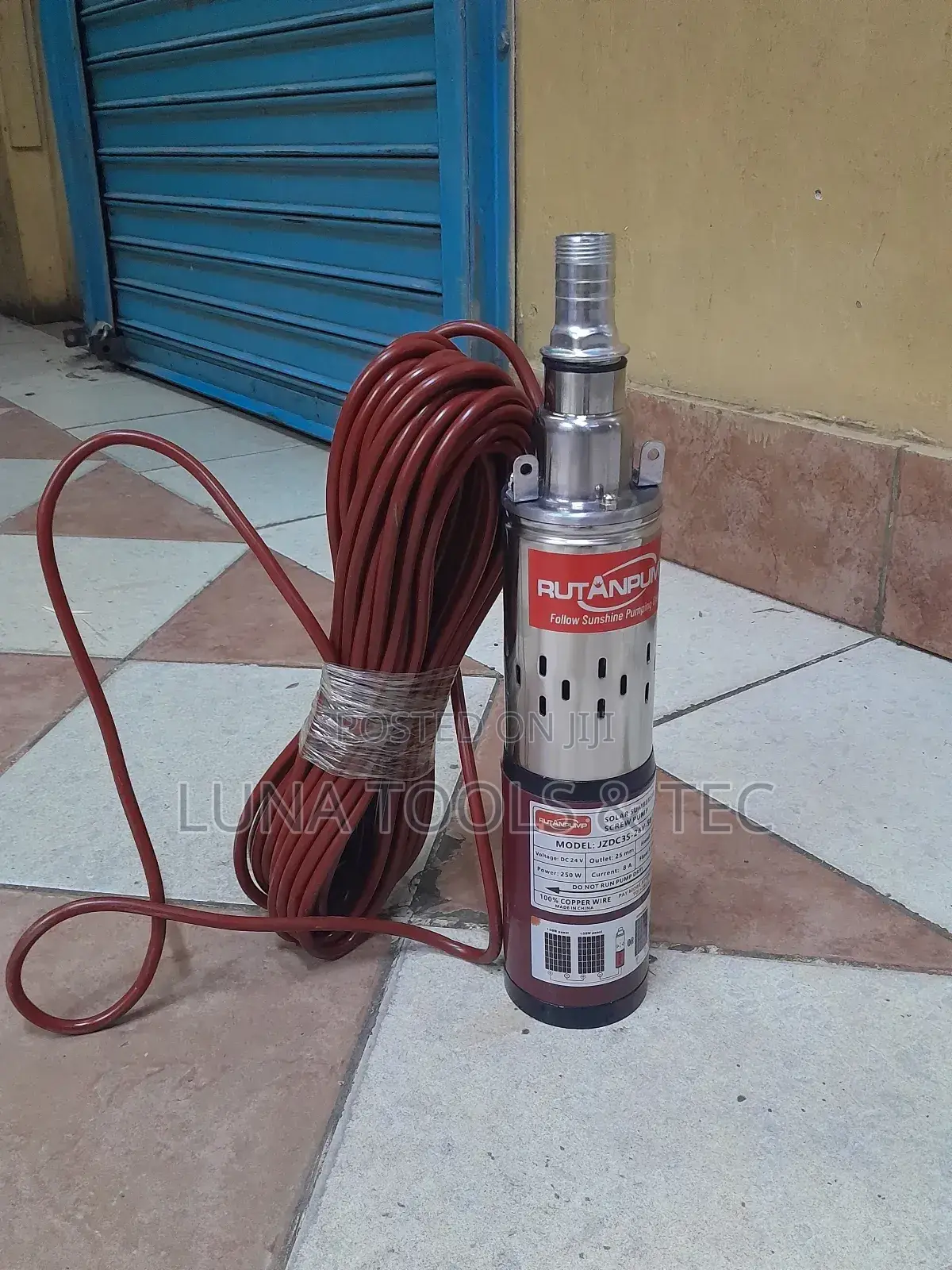 Brand New Rutan Dc Submersible 24v 250w Water Pump.
