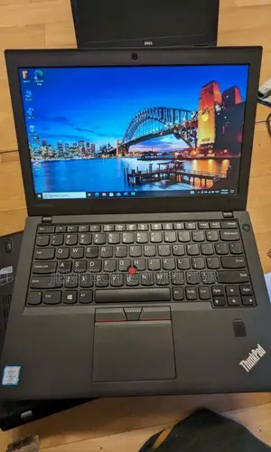 Laptop Lenovo ThinkPad X270 8GB Intel Core I7 SSD 256GB