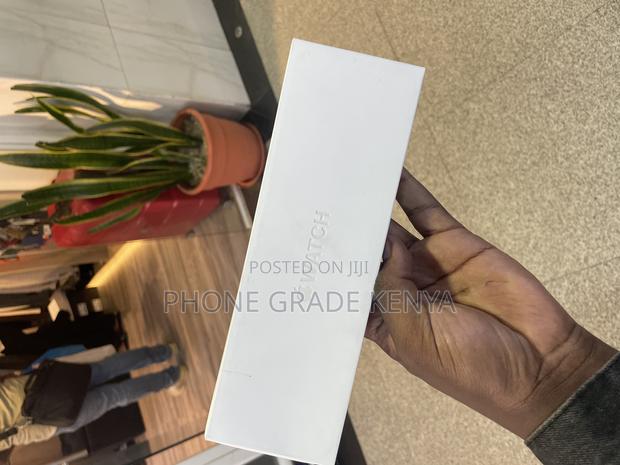 Apple Watch Series 10 46mm - thumbnail 3