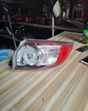 Taillight Mazda Axela 2012