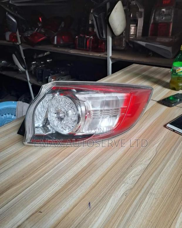 Taillight Mazda Axela 2012