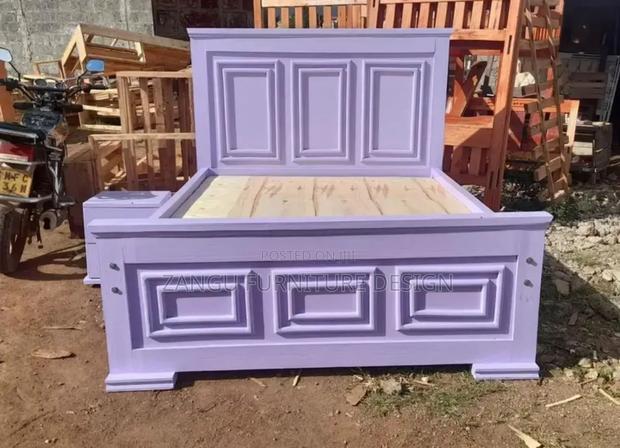 5 by 6 Modern Bed - main view