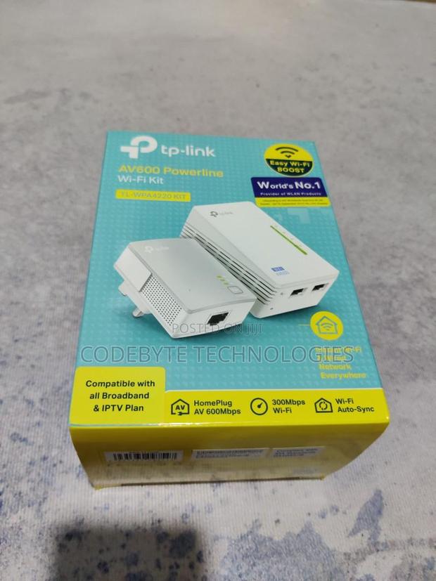 Tp-Link 4220KITAV600 Wi-Fi Powerline Extender 300mbps - main view