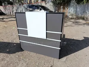 Receptionist Table /Desk