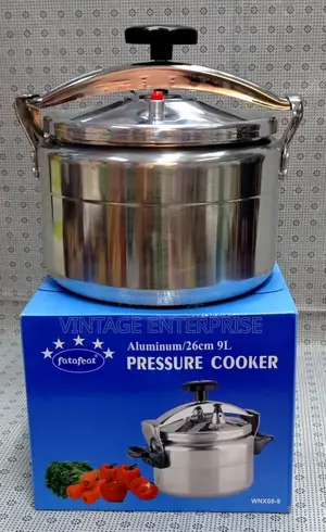 9 Litres Pressure Cooker
