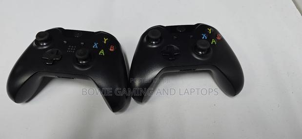 Xbox One Pad Controller - thumbnail 5