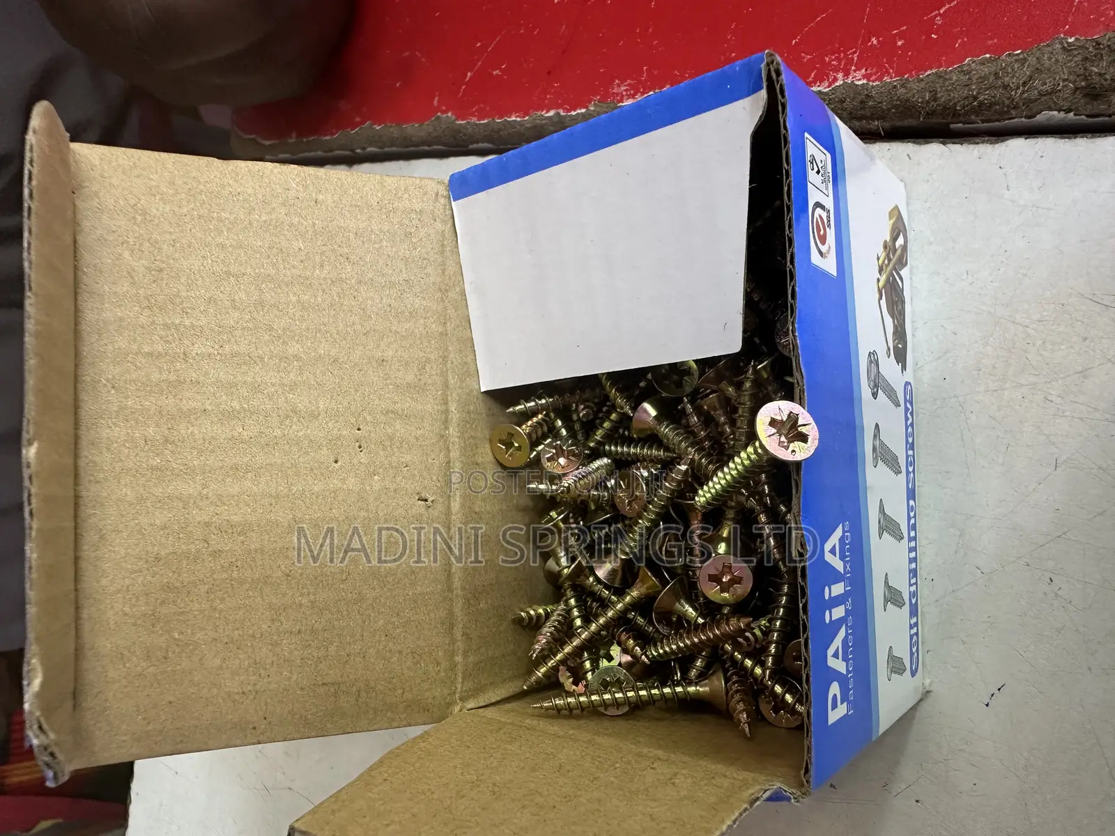 Roofing Screws (Steel Self Drilling Screws in Various Sizes)