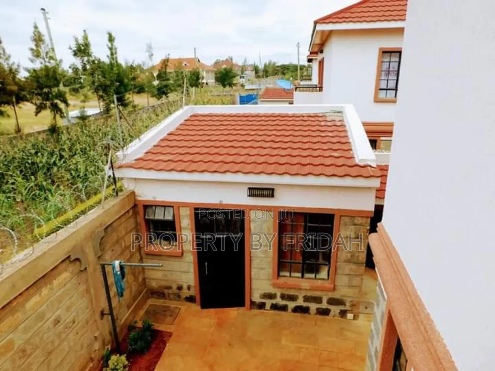 4bdrm Mansion in Kitengela for sale