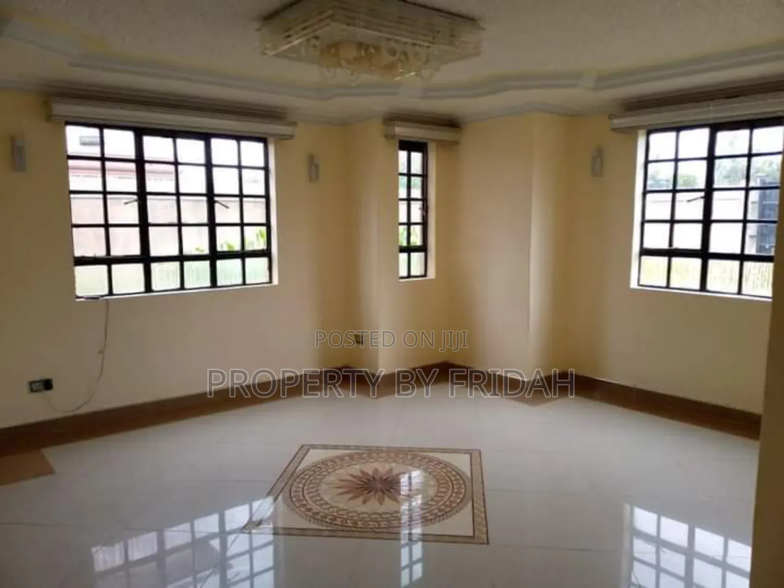 4bdrm Mansion in Kitengela for sale