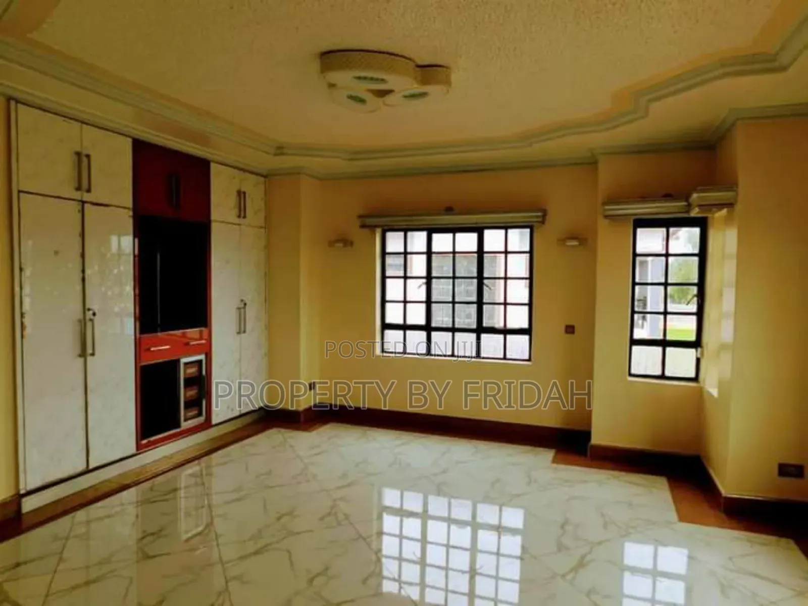 4bdrm Mansion in Kitengela for sale