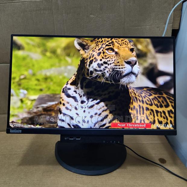 Lenovo ThinkCentre Neo 30A 8GB Intel Core I5 SSD 256GB - thumbnail 4