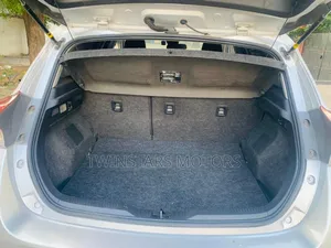 Toyota Auris 2015 Gray