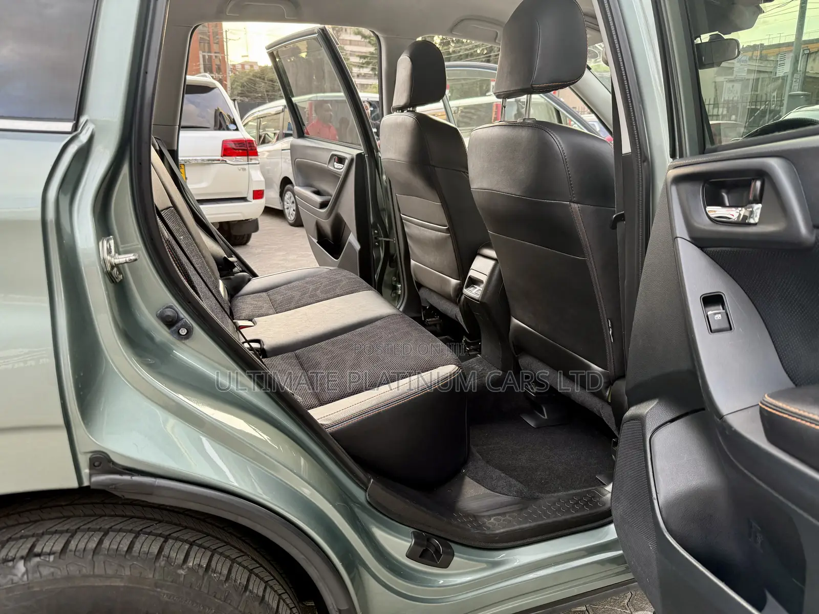Subaru Forester 2.0XT Premium AWD 2017 Green