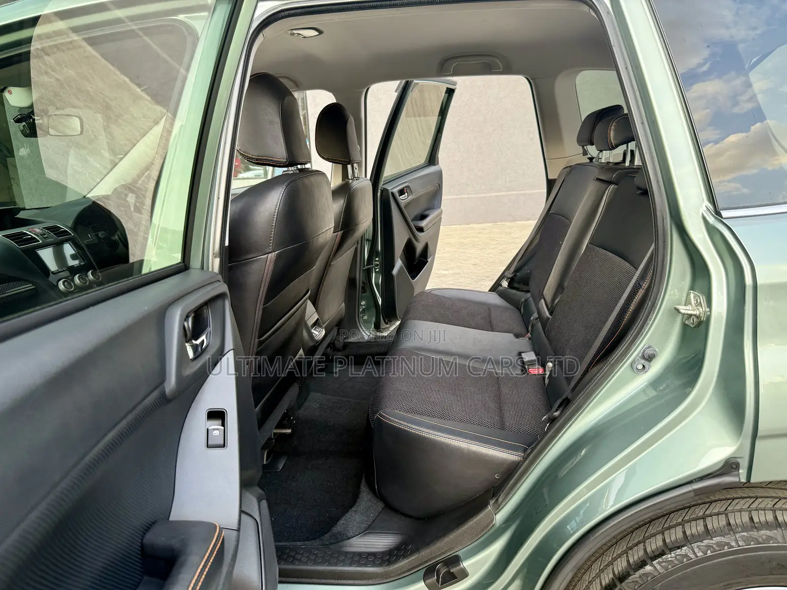 Subaru Forester 2.0XT Premium AWD 2017 Green
