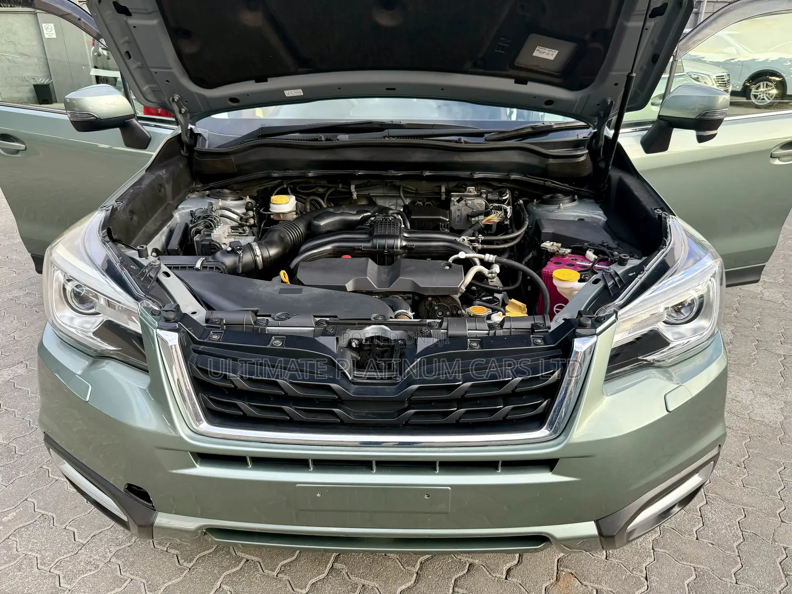 Subaru Forester 2.0XT Premium AWD 2017 Green