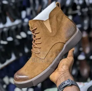 Clanks Size 39–45 at KSH for Men Clarks