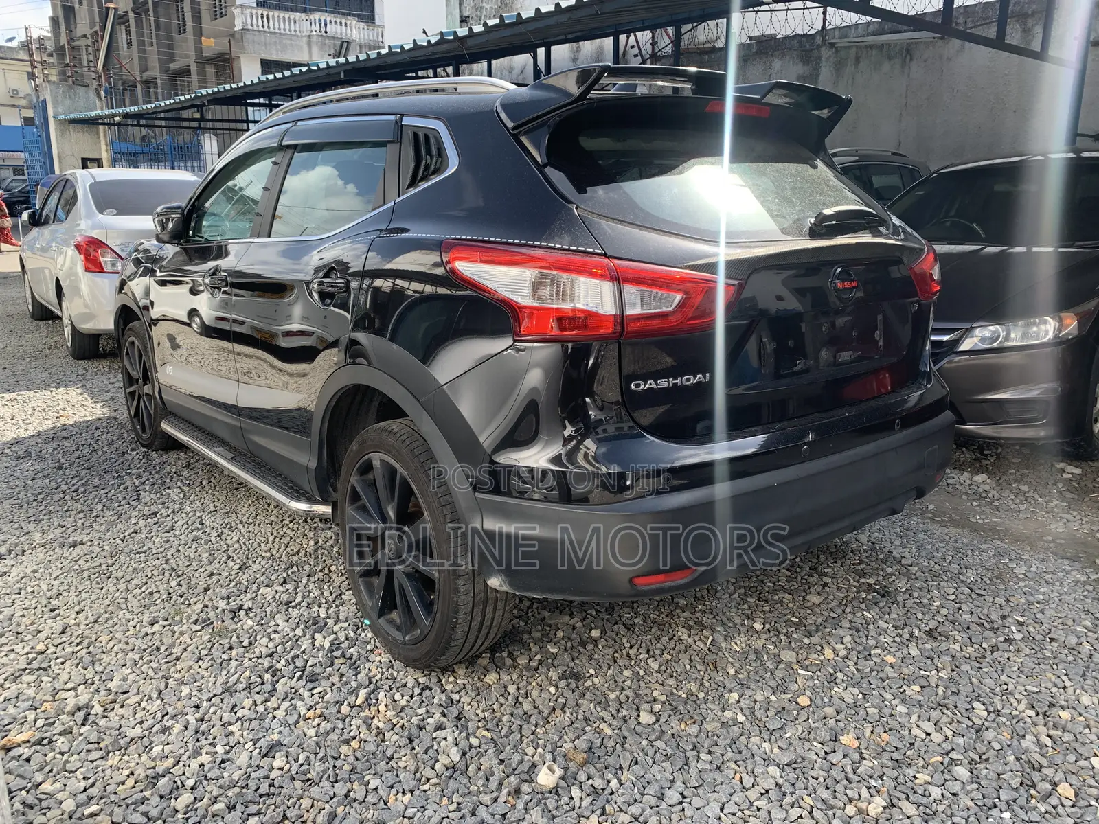 Nissan Qashqai 2017 Black