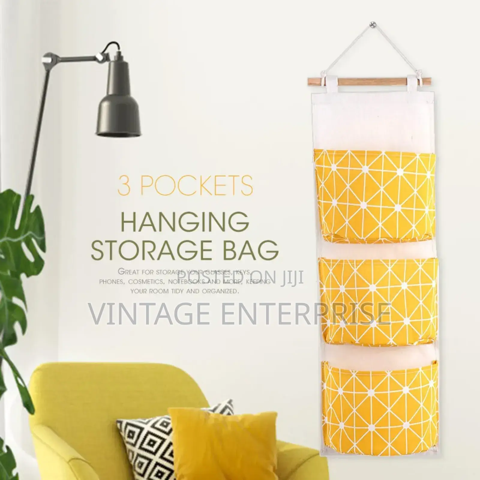Wall Mounted Storage Bag With 3 Pockets