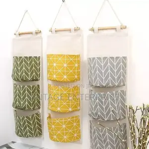 Wall Mounted Storage Bag With 3 Pockets