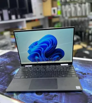 New Laptop Dell Latitude 7390 8GB Intel Core i5 SSD 256GB