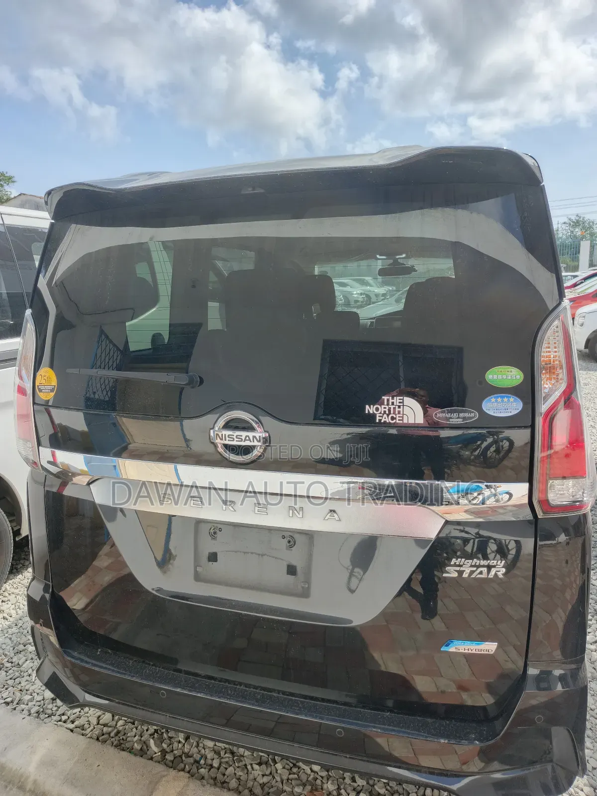 Nissan Serena 2017 Black