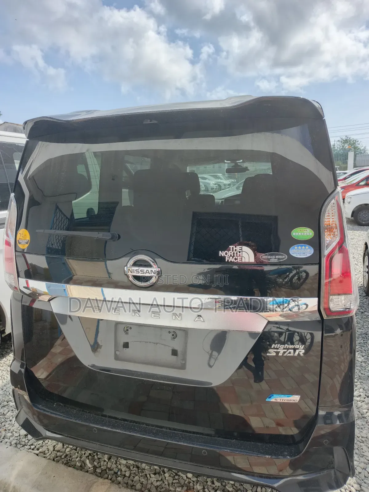 Nissan Serena 2017 Black