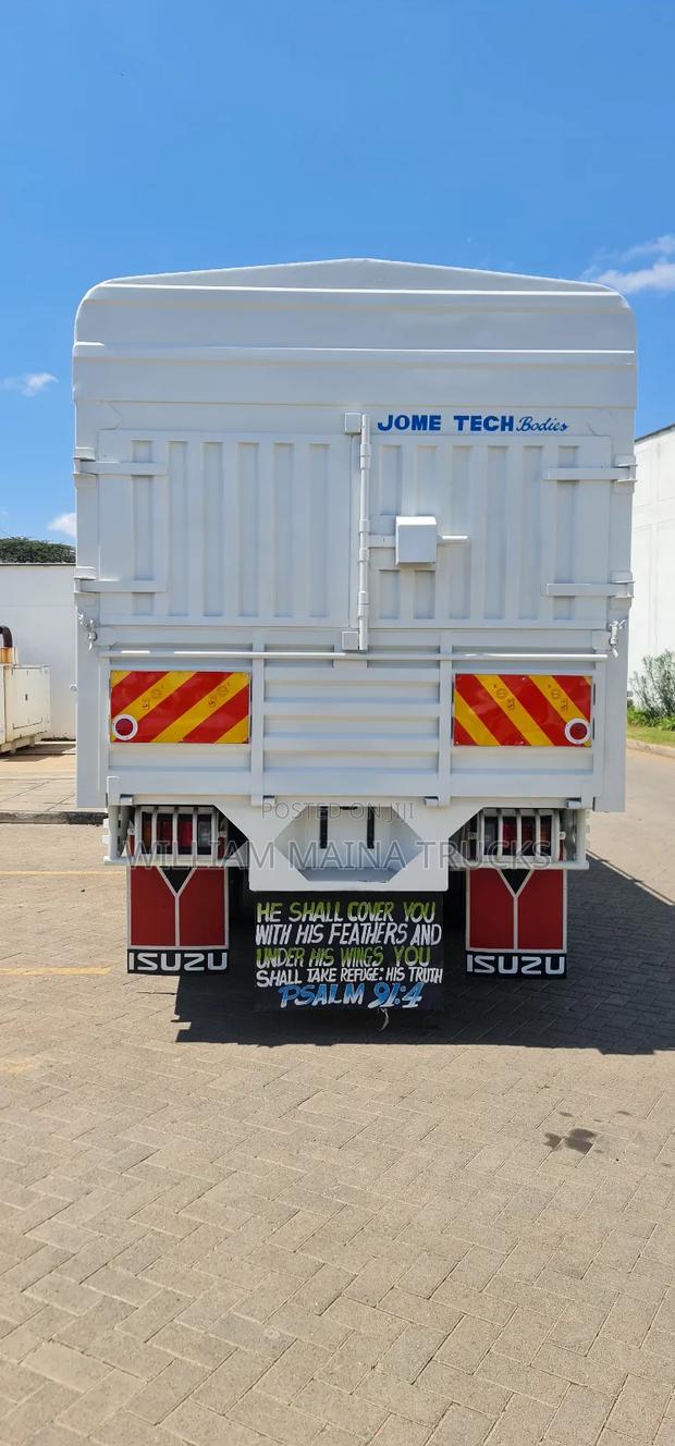 Isuzu NQR 2024 White - thumbnail 5